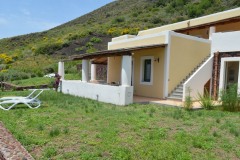 Orizzonte Relais, typical Aeolian houses in Salina