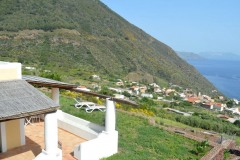 Orizzonte Relais, typical Aeolian houses in Salina