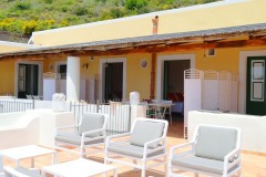 Orizzonte Relais, typical Aeolian houses in Salina