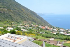 Orizzonte Relais, typical Aeolian houses in Salina